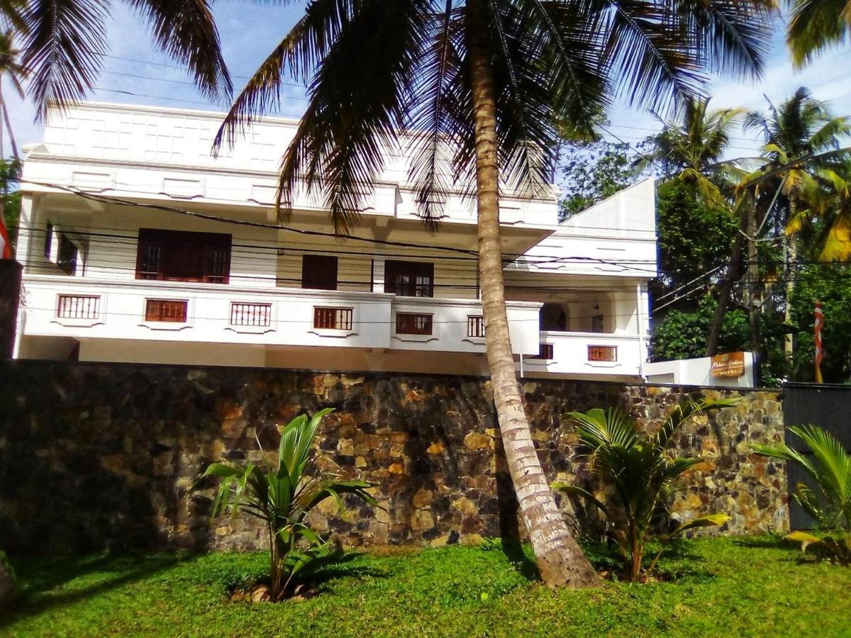 Mihira Gedara Apartments Unawatuna Buitenkant foto